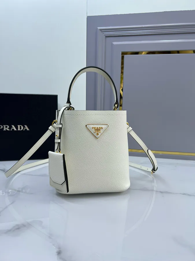 P750 Bucket Bag Mini Size