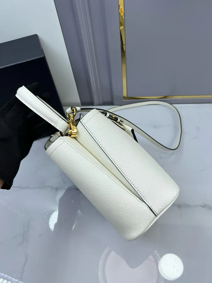 P750 Bucket Bag Mini Size
