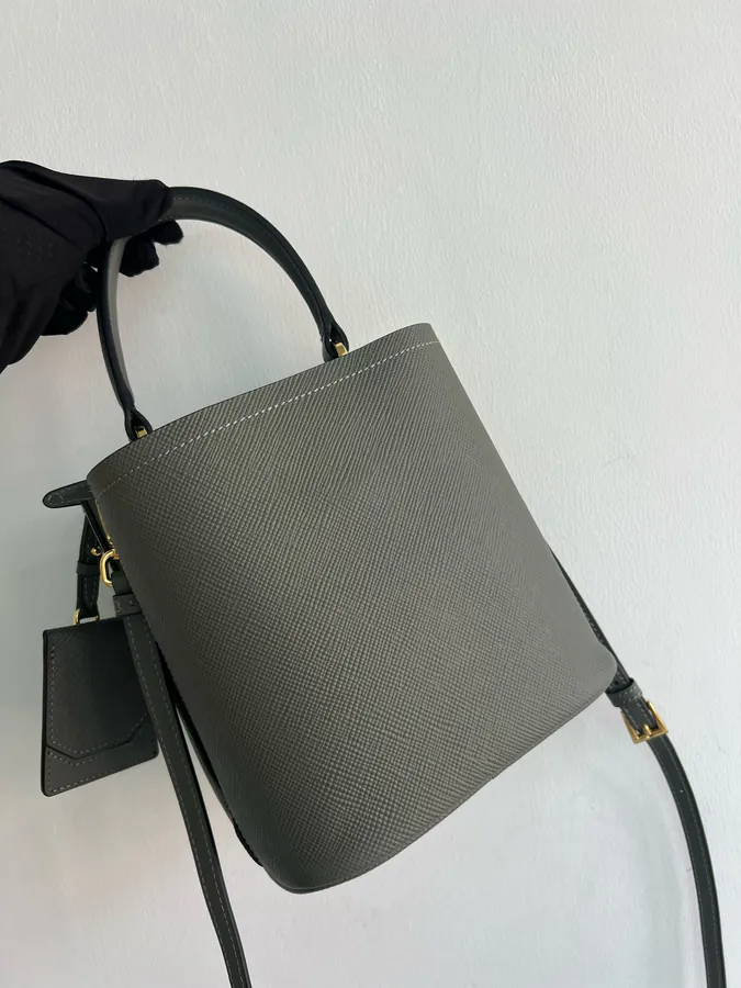 P750 Bucket Bag Mini Size