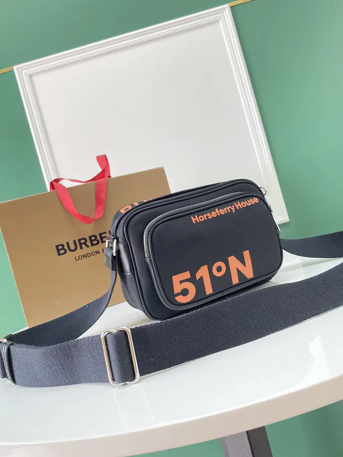 B House New Camera Bag 90s Street Style