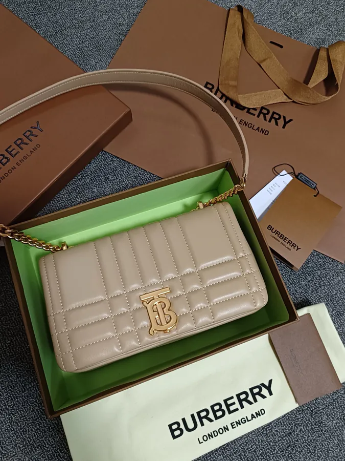 Burberry Lola – 萝纳包