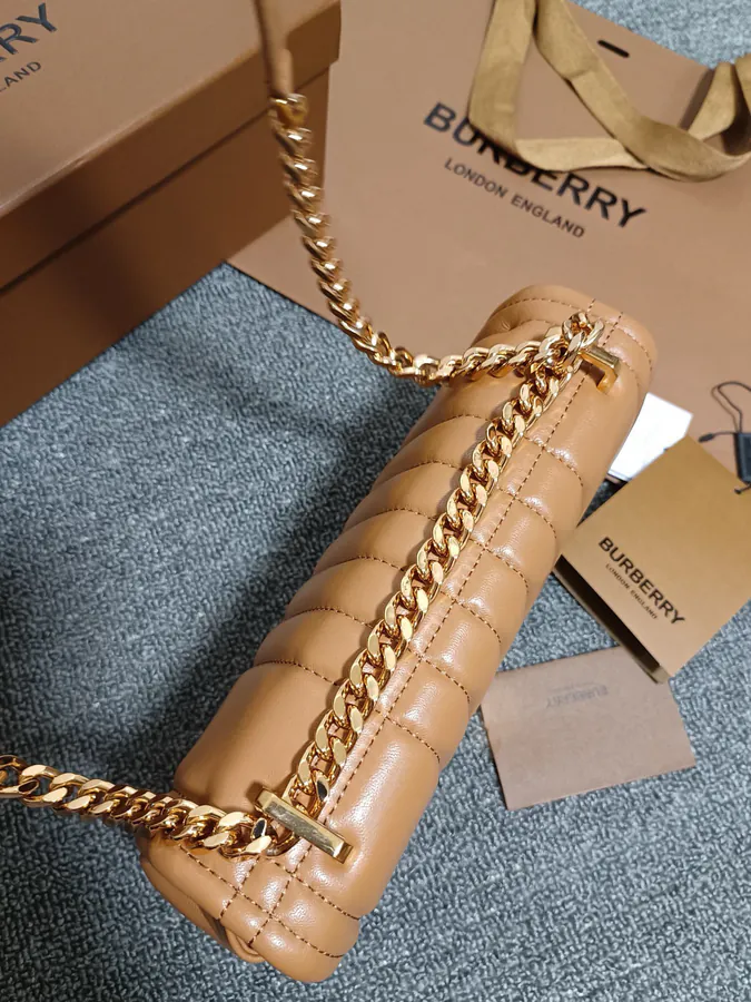 Burberry Lola – 萝纳包