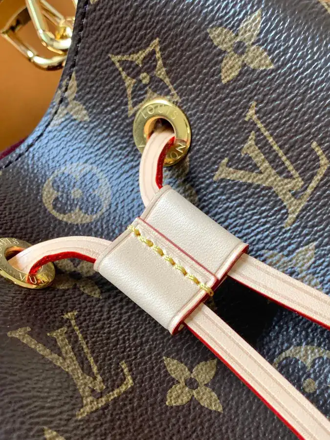 Néonoé BB Handbag