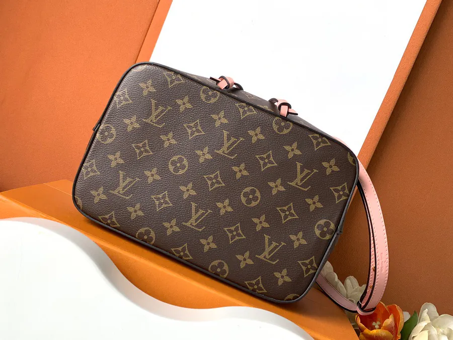 NéoNoé Medium Handbag
