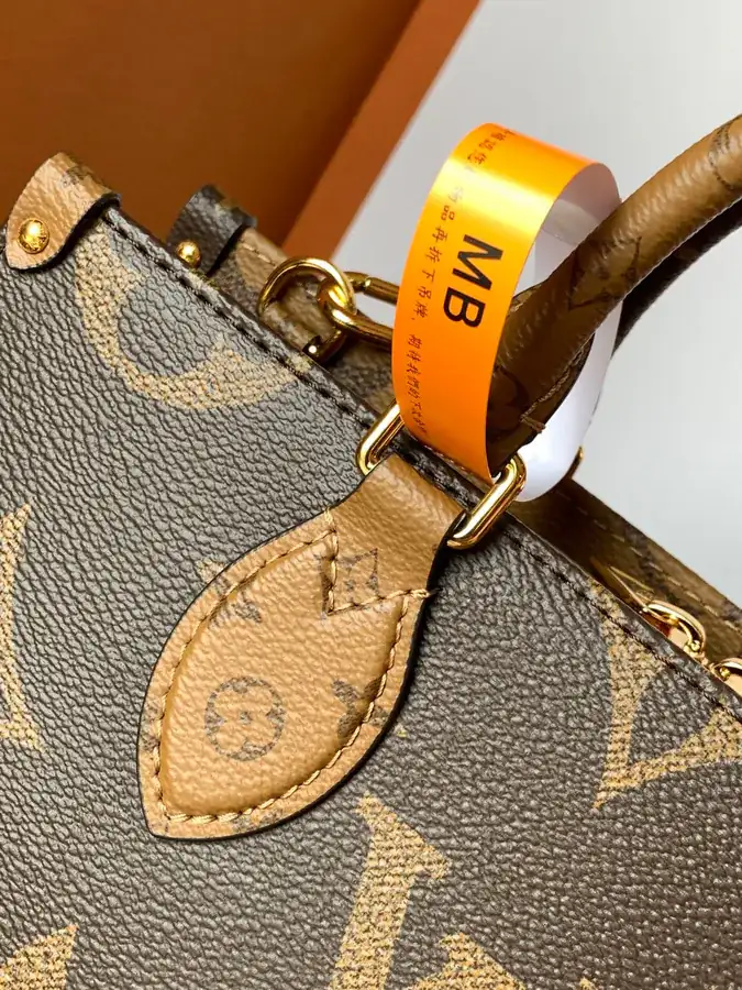OnTheGo Tote Bag Premium Edition
