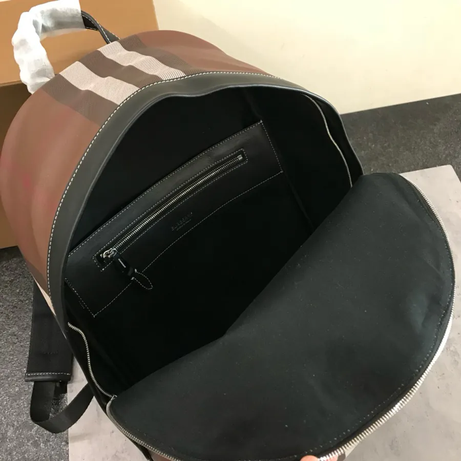 Burberry B家原单双肩包