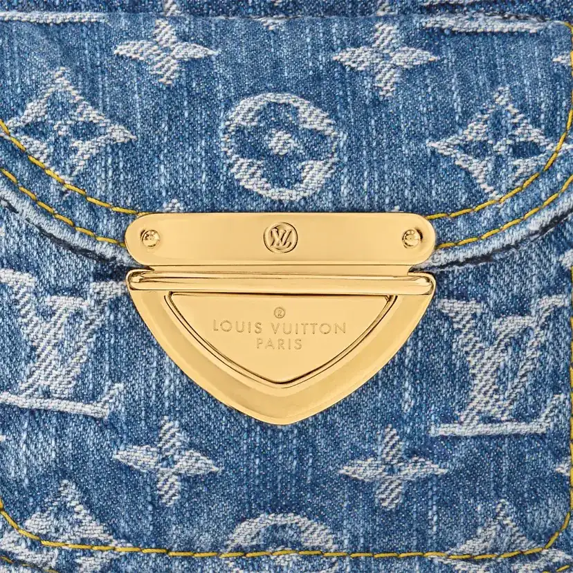 FAIRFAX POCHETTE Handbag
