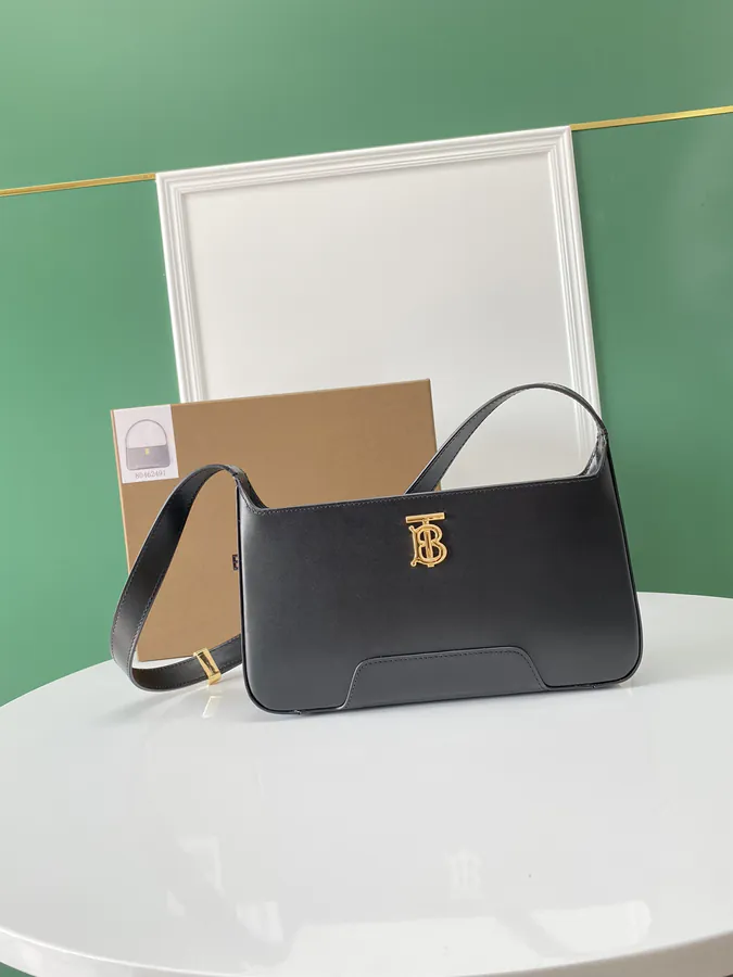 B House Autumn Shoulder Bag Minimalist Style