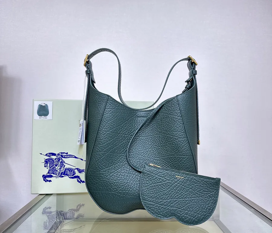 Daniel Lee Chess Shoulder Bag