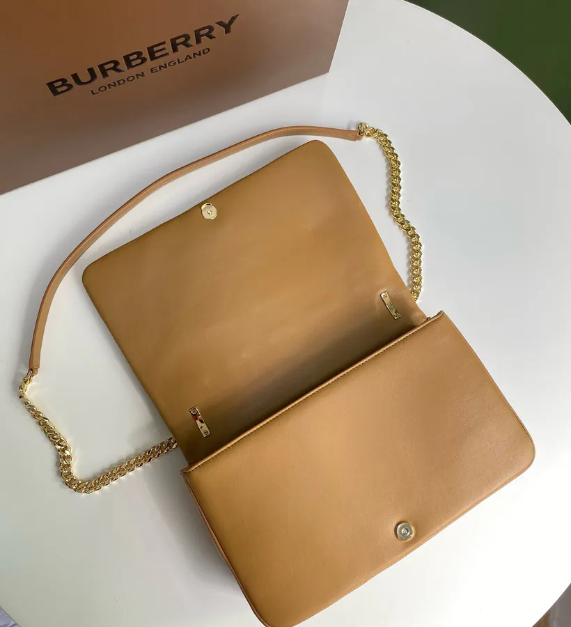 P700 Large Bucket Bag with Thomas Logo