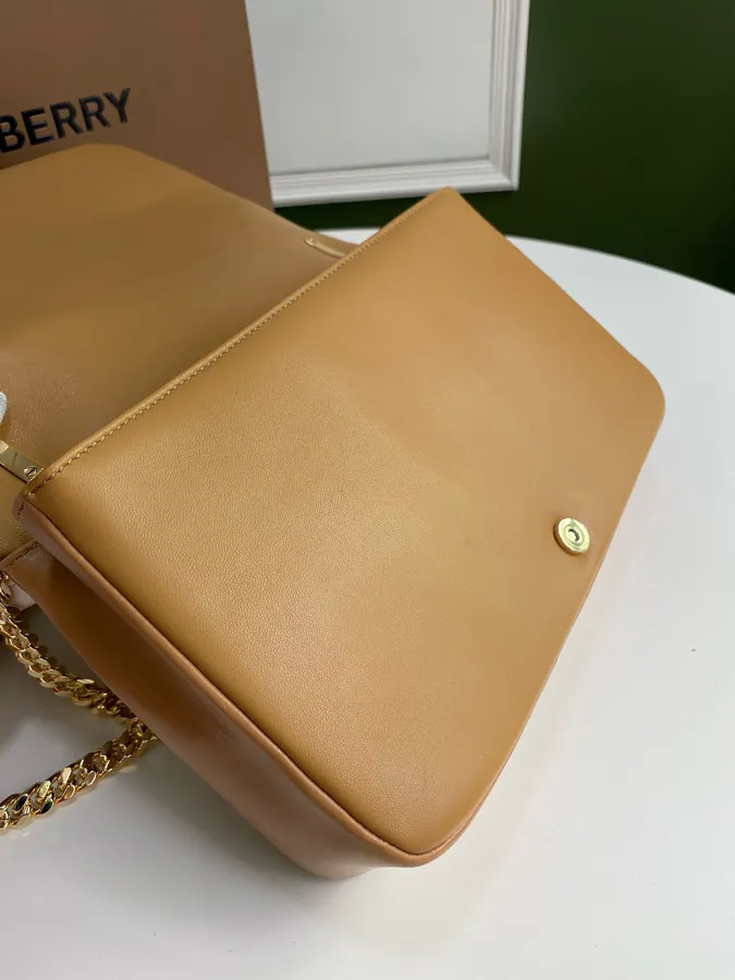 P700 Large Bucket Bag with Thomas Logo