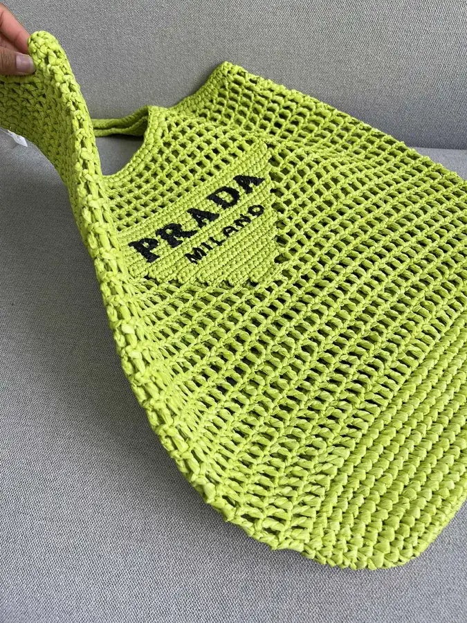 P620 P House Reconstructed Tote Bag