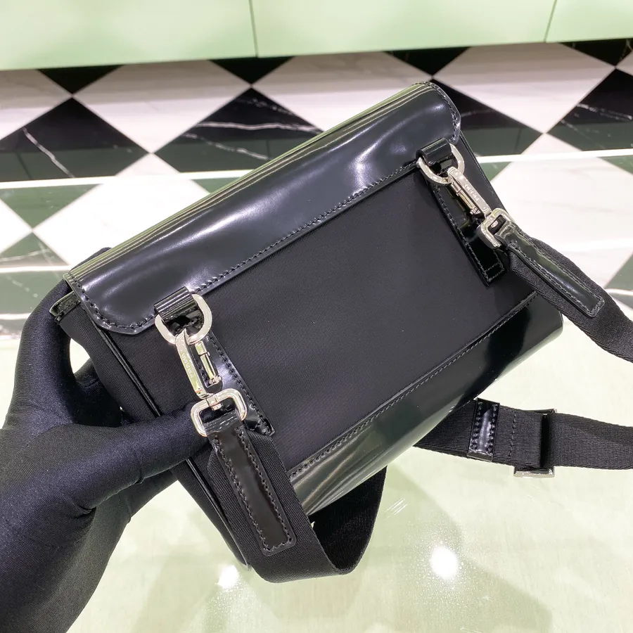 New Post Messenger Bag 2VD044