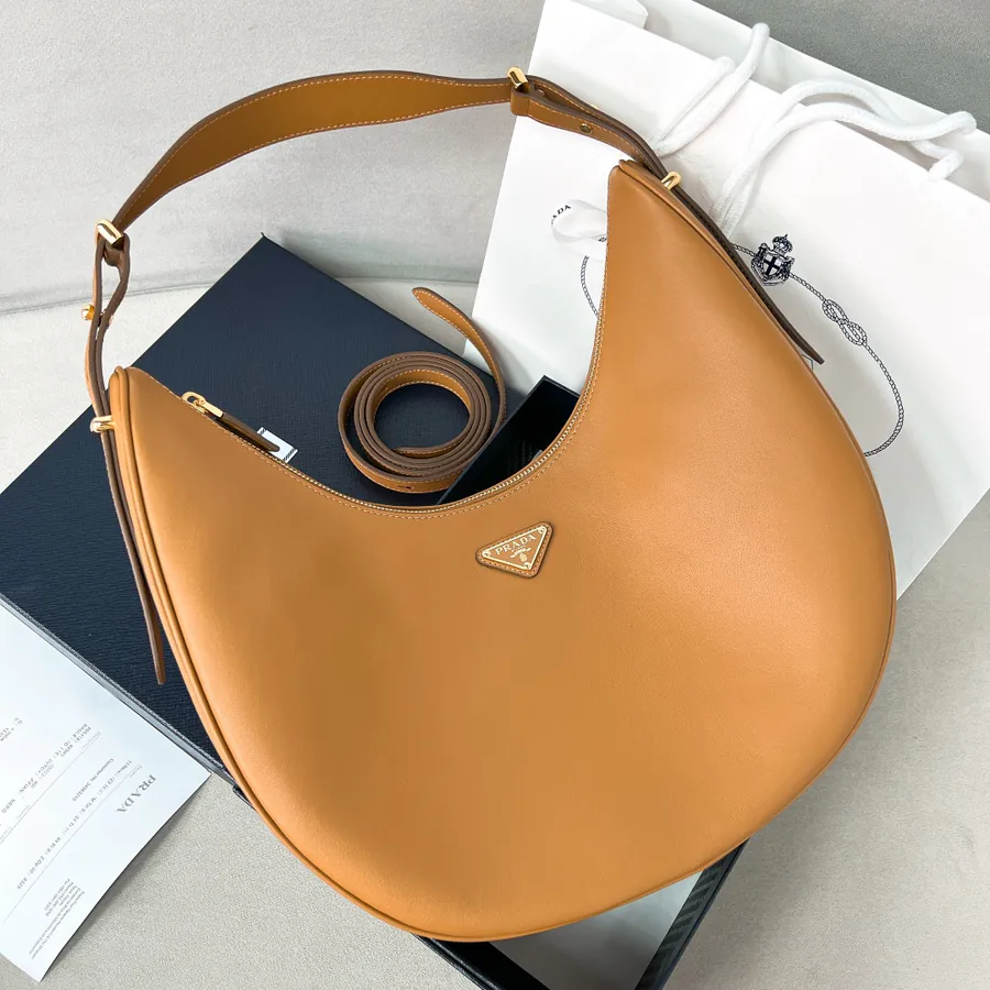 Moon Handbag (Large)