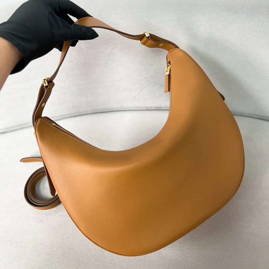 Moon Handbag (Large)