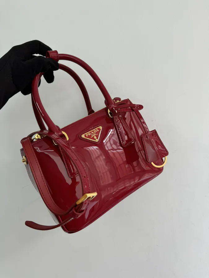 Galleria Mini Crossbody Bag Saffiano Leather