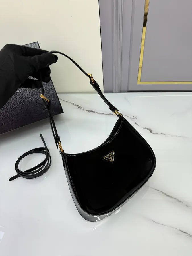 Cheo Crossbody Bag in Glossy Calfskin