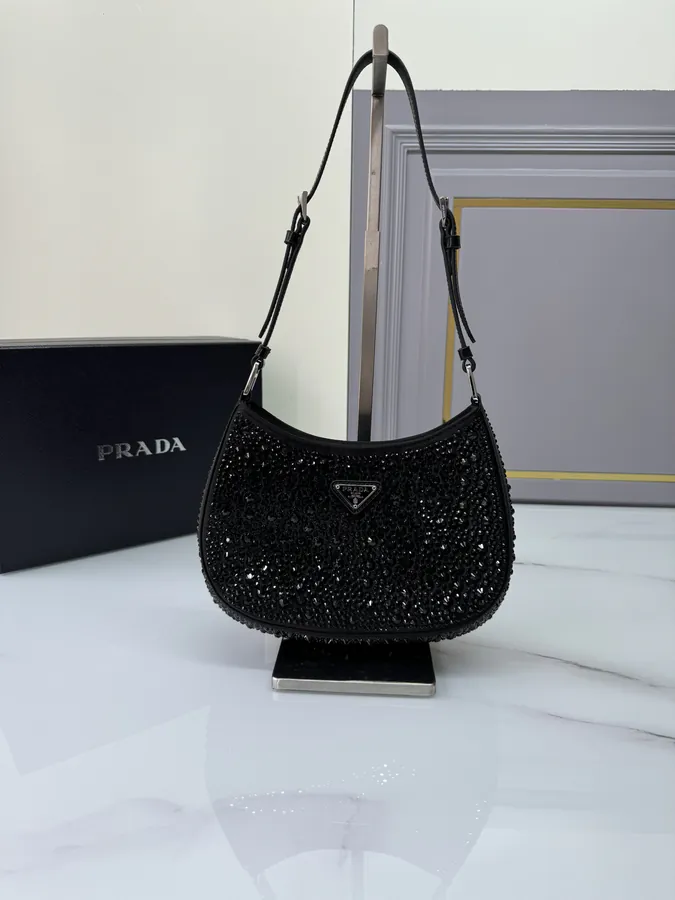 Cleo Evening Clutch with Sparkling Crystals