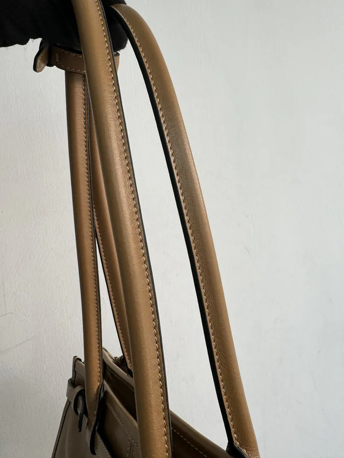 Lussolf Oil Tanned Leather Mini Crossbody Bag