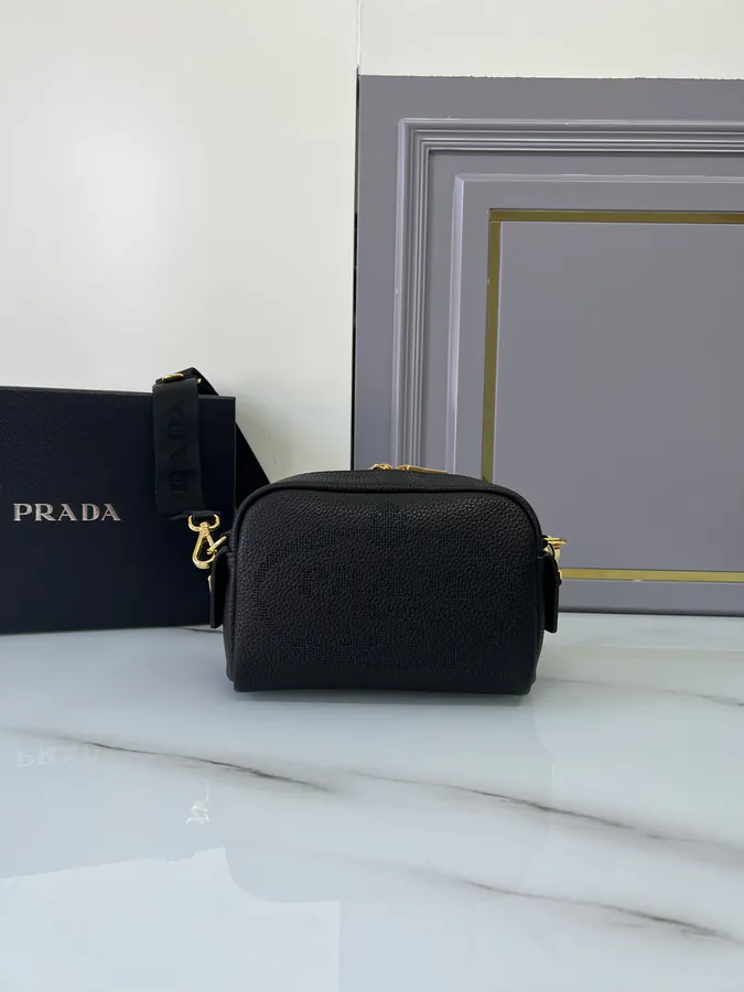 P700 New Design 1BH187 Embossed Logo Crossbody Bag