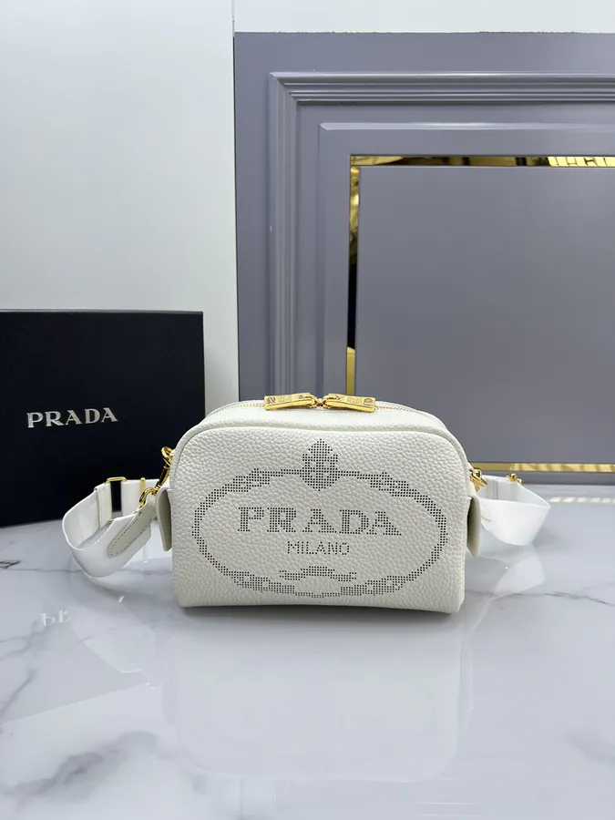 P700 New Design Bucket Bag with Embossed Logo