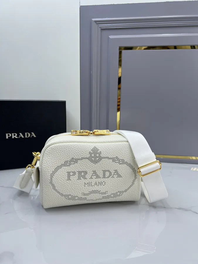P700 New Design Bucket Bag with Embossed Logo