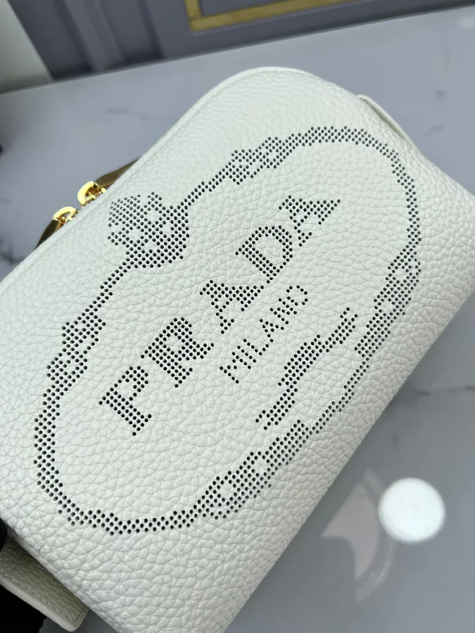 P700 New Design Bucket Bag with Embossed Logo