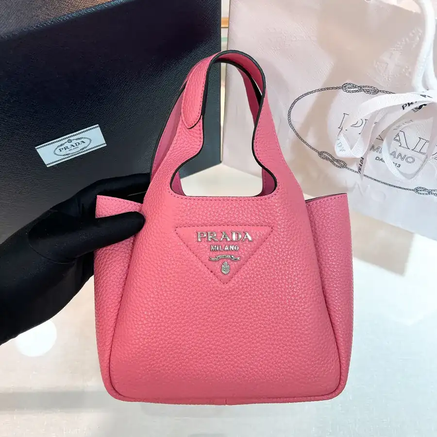 P650 Bucket Tote Bag