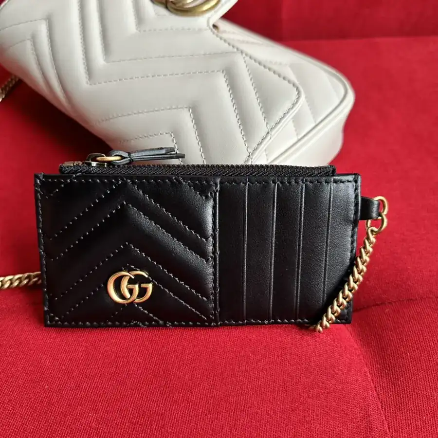 GG Marmont Bucket Bag