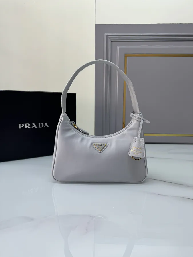 P300 Upgrade Gold Hardware Hobo Bag Trendy Shoulder & Crossbody