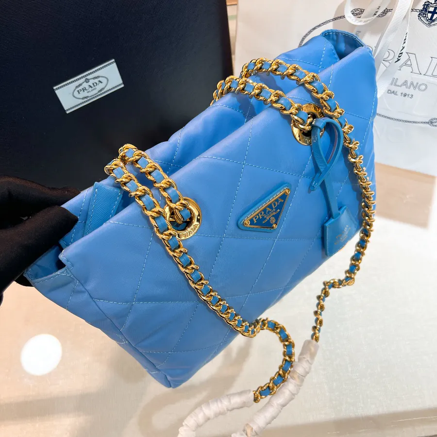 Re Edition 1995 Vintage Shoulder Bag with Black Gold Chain