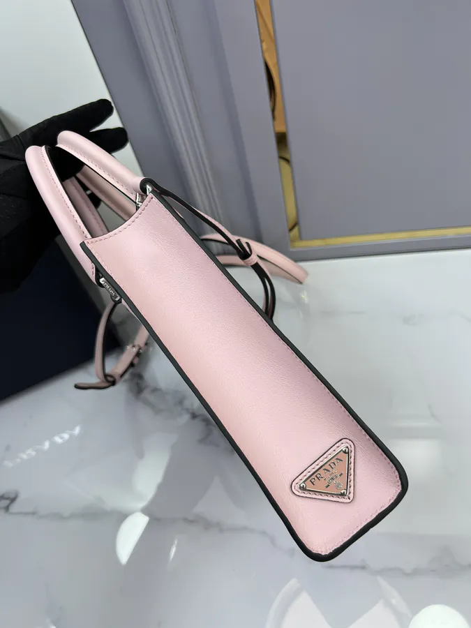 P650 Mini Tote Bag in 1ba333 Grained Calfskin