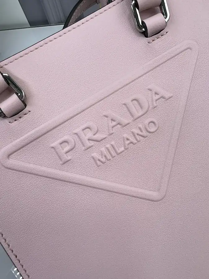 P650 Mini Tote Bag in 1ba333 Grained Calfskin