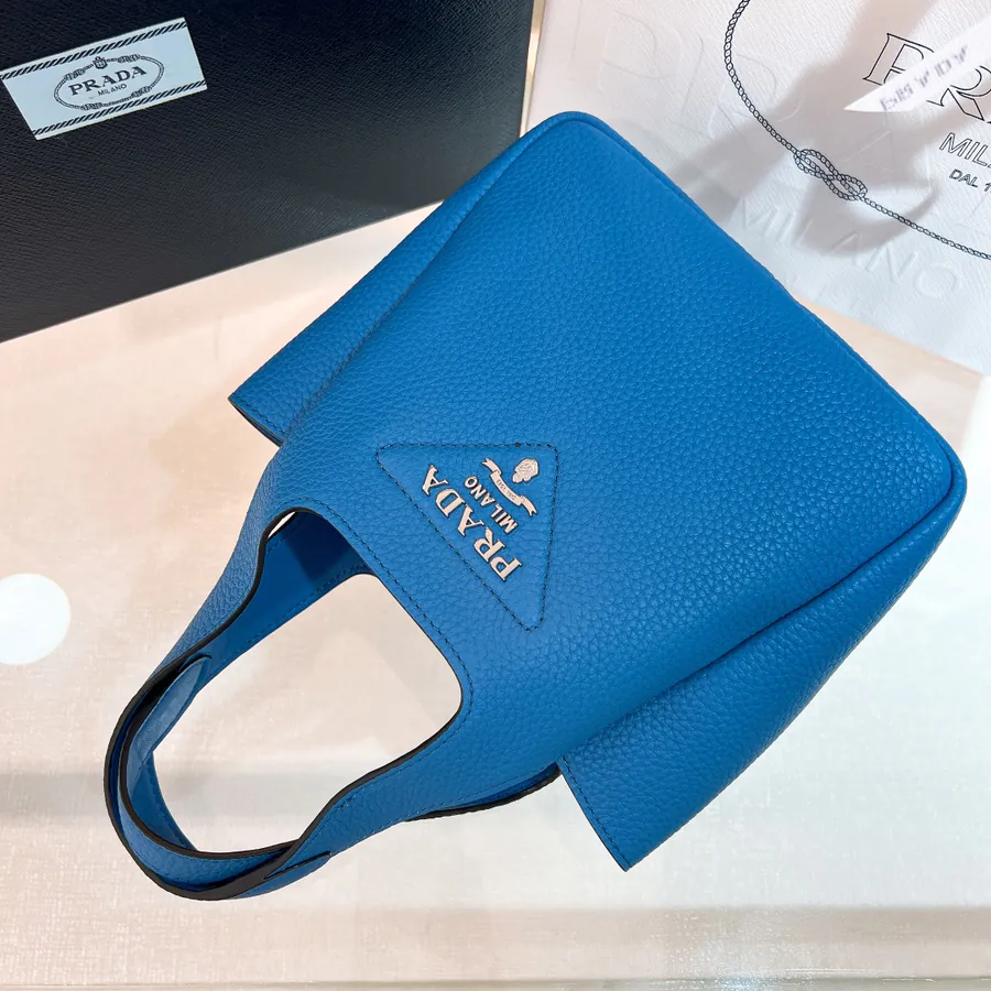 P650 Bucket Tote Bag 1BA349
