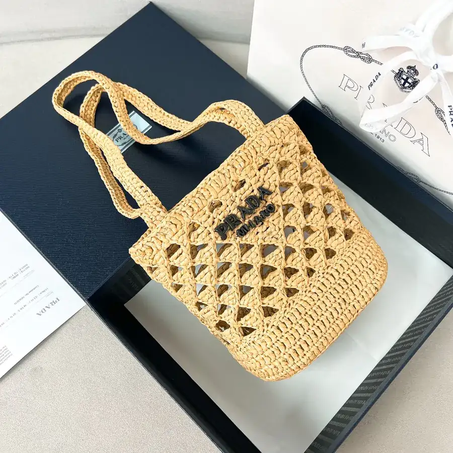 Lafite Grass Tote Bag
