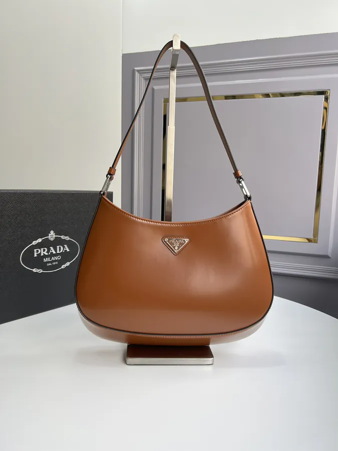 Cleo Shoulder Bag Vintage Style, Brown