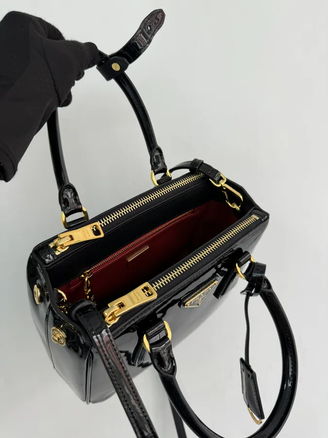 Galleria Mini Crossbody Bag Saffiano Leather