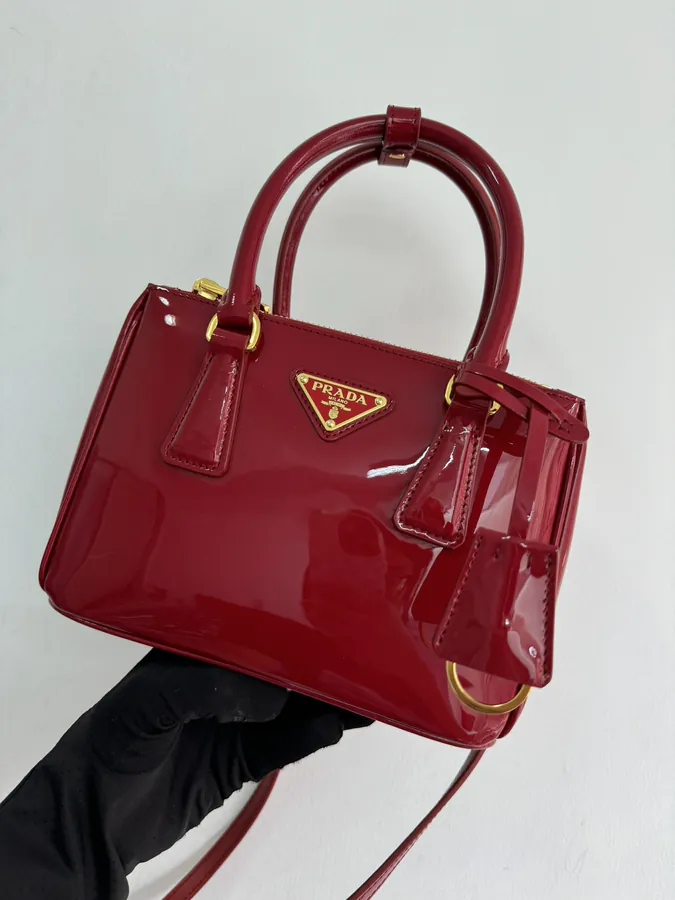 Galleria Mini Crossbody Bag Saffiano Leather