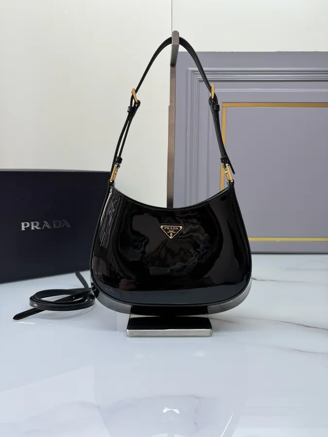 Cheo Crossbody Bag with Adjustable Shoulder Straps