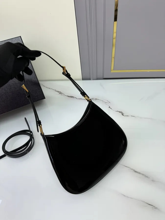 Cheo Crossbody Bag with Adjustable Shoulder Straps