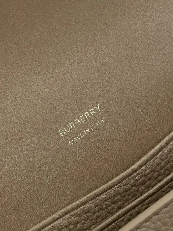 Thomas Burberry Pure Grained Calfskin Tote Bag