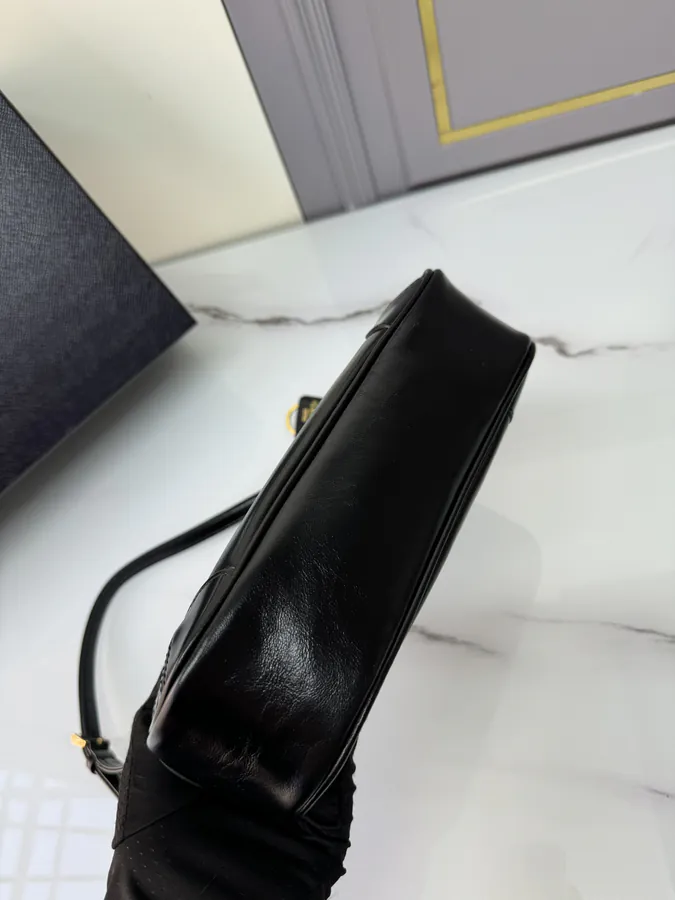P520 Upgraded Oil Calfskin Crossbody Bag