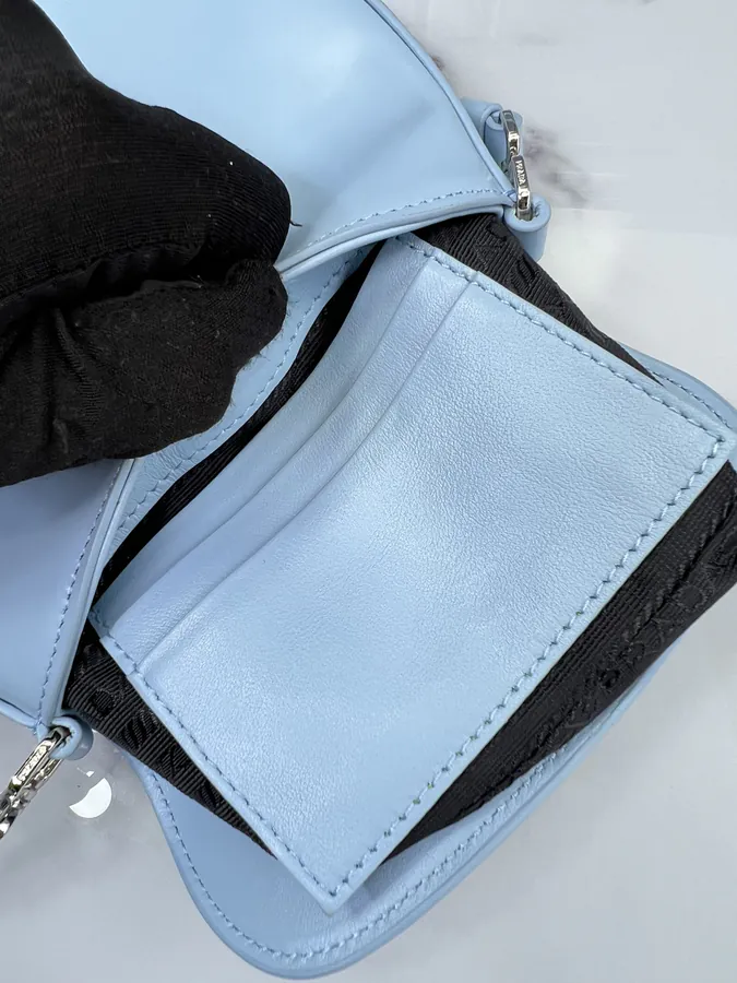 Cleo Mini Flip Cover 1BH188