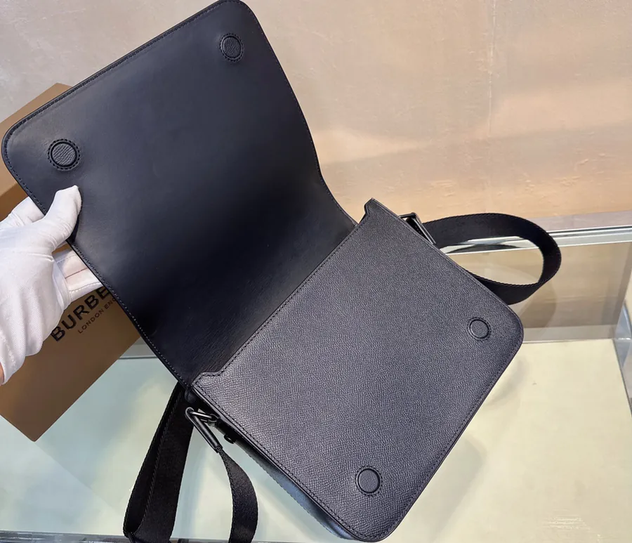 P700❤️ B Brand Original Postal Bag with Semi Handmade Calfskin