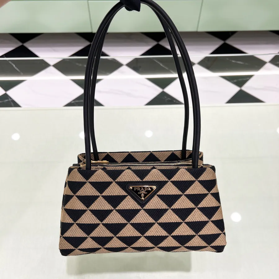P720 Latest FW22 Fashion Shoulder Crossbody Bag 1BA368