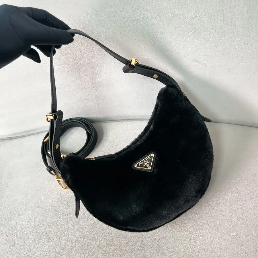 Moon Handbag 1BC194 with Wool and Leather