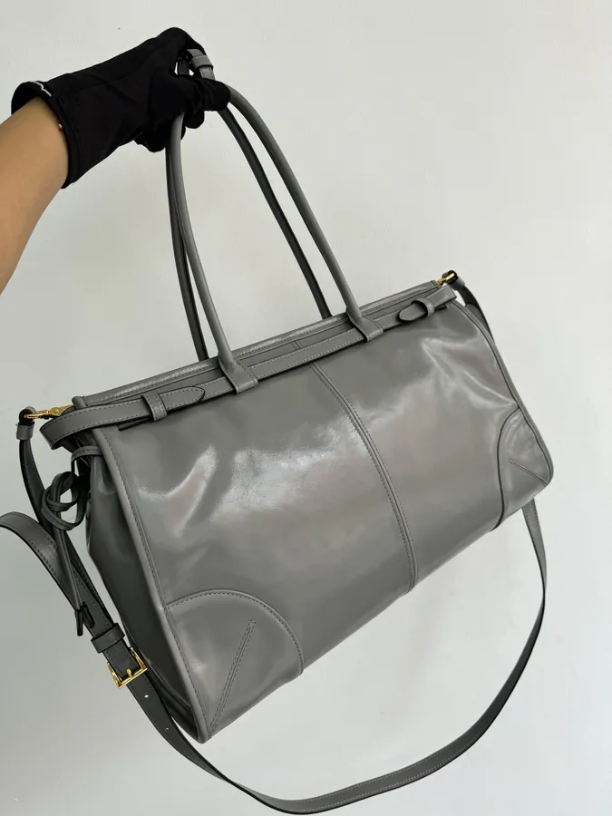 Lussolf Oil Tanned Leather Large Tote