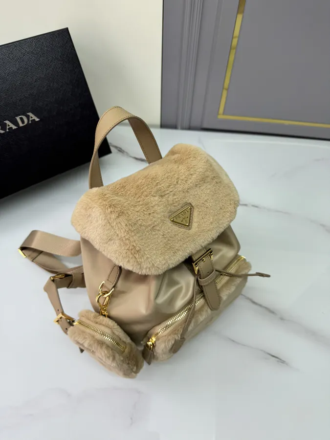 P700 New Wool Backpack