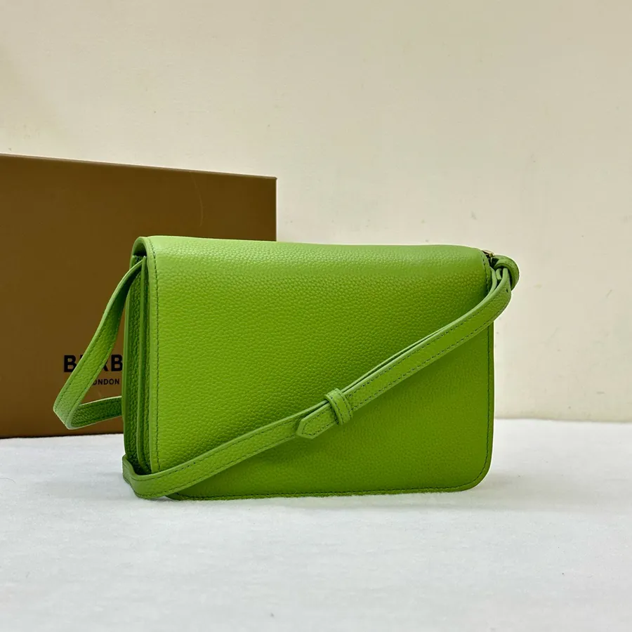 P550 Premium Original B Bag in Italian Tanned Grained Leather