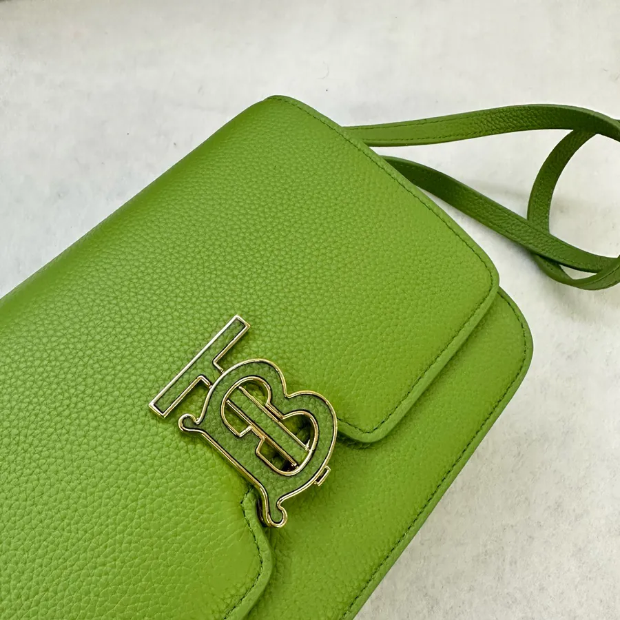 P550 Premium Original B Bag in Italian Tanned Grained Leather